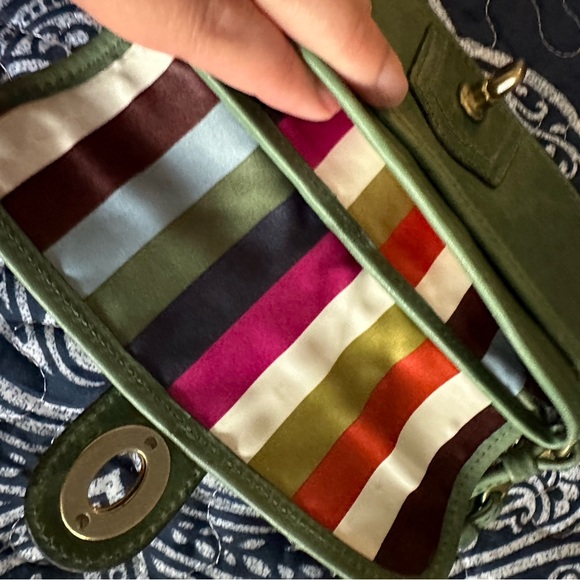 Vintage coach army green color wristlet. - Picture 5 of 13